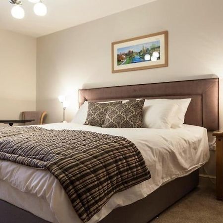 Parkers House Bed & Breakfast Newtown  Exteriör bild